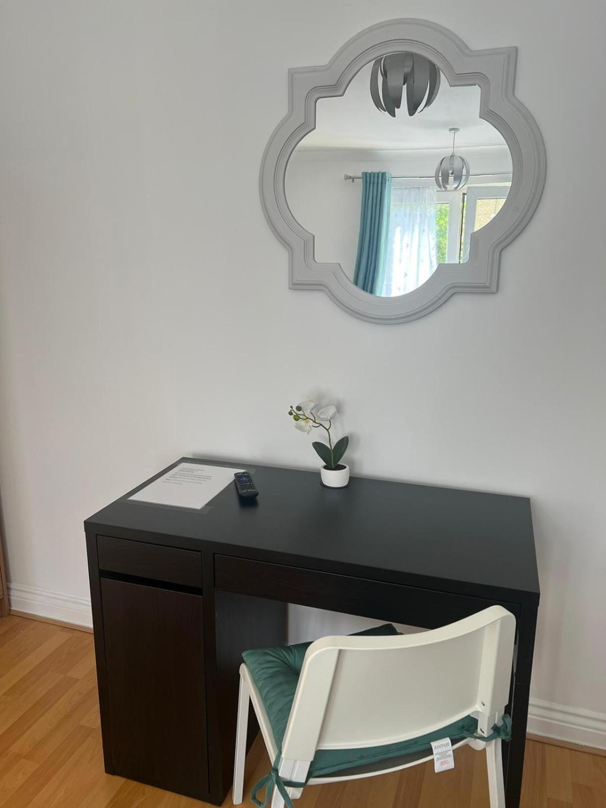 Luxury Rooms And An En-Suite Room With Free Wi-Fi Clarendon Way Colchester Exteriér fotografie