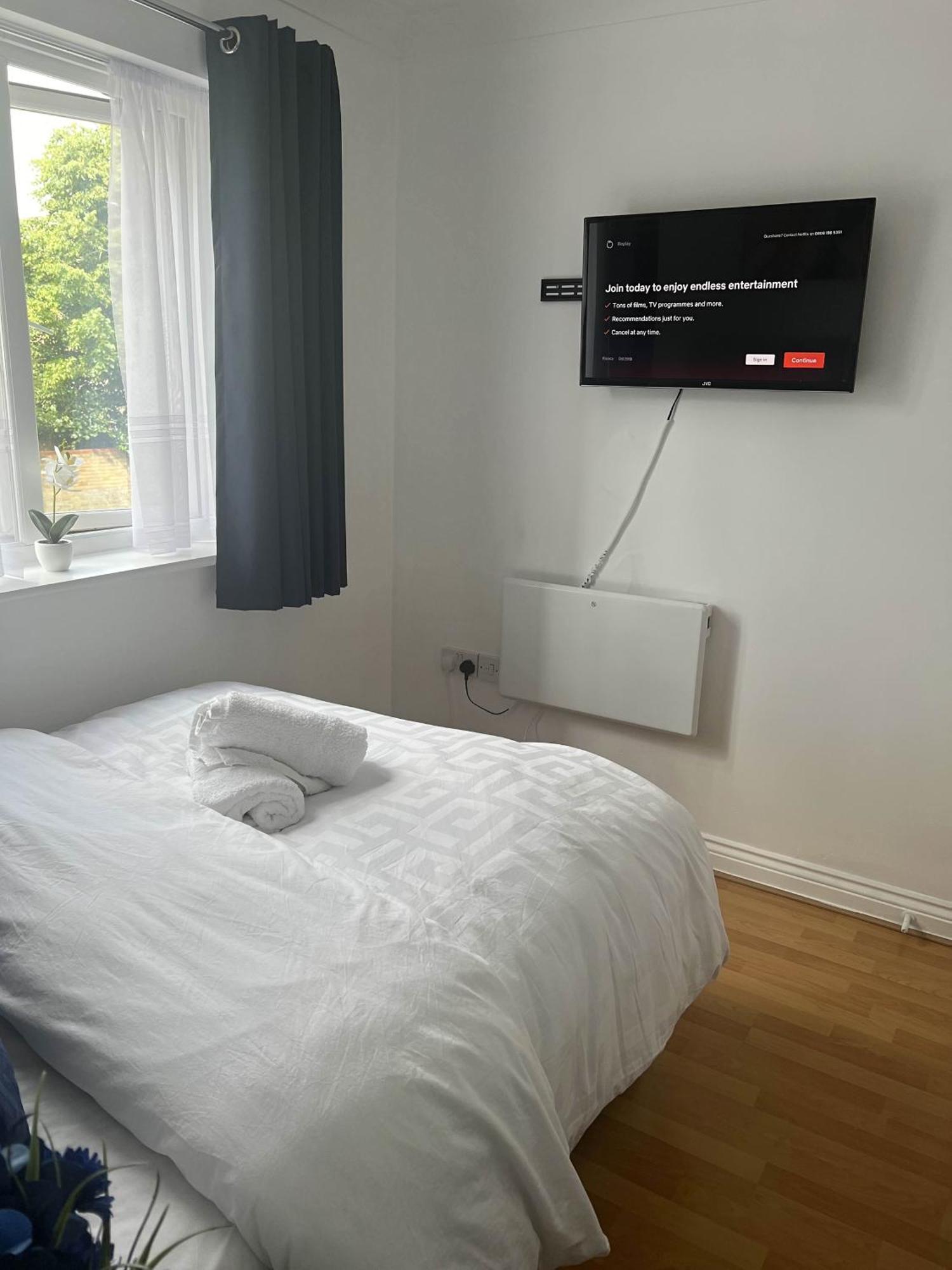 Luxury Rooms And An En-Suite Room With Free Wi-Fi Clarendon Way Colchester Exteriér fotografie