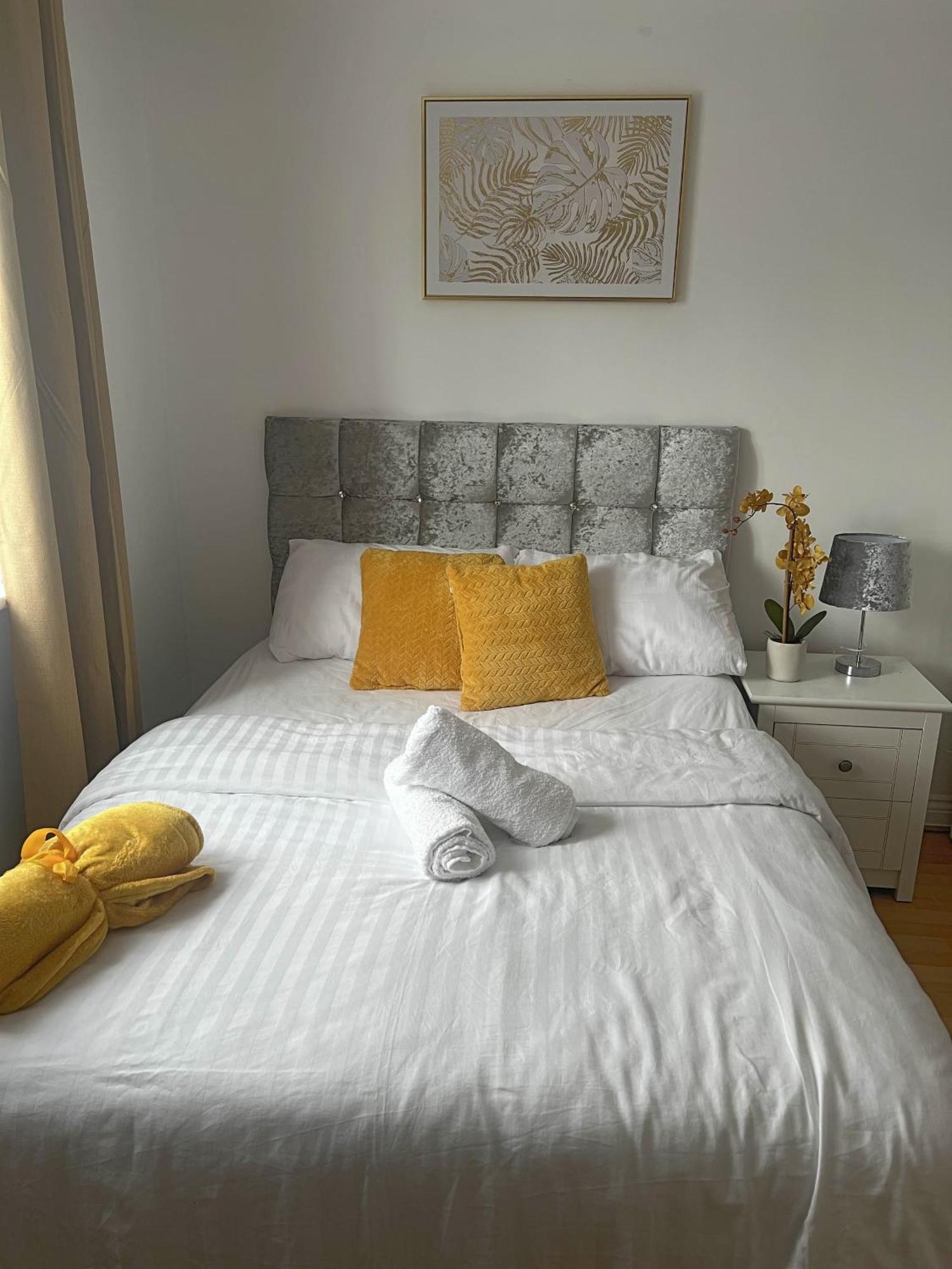 Luxury Rooms And An En-Suite Room With Free Wi-Fi Clarendon Way Colchester Exteriér fotografie